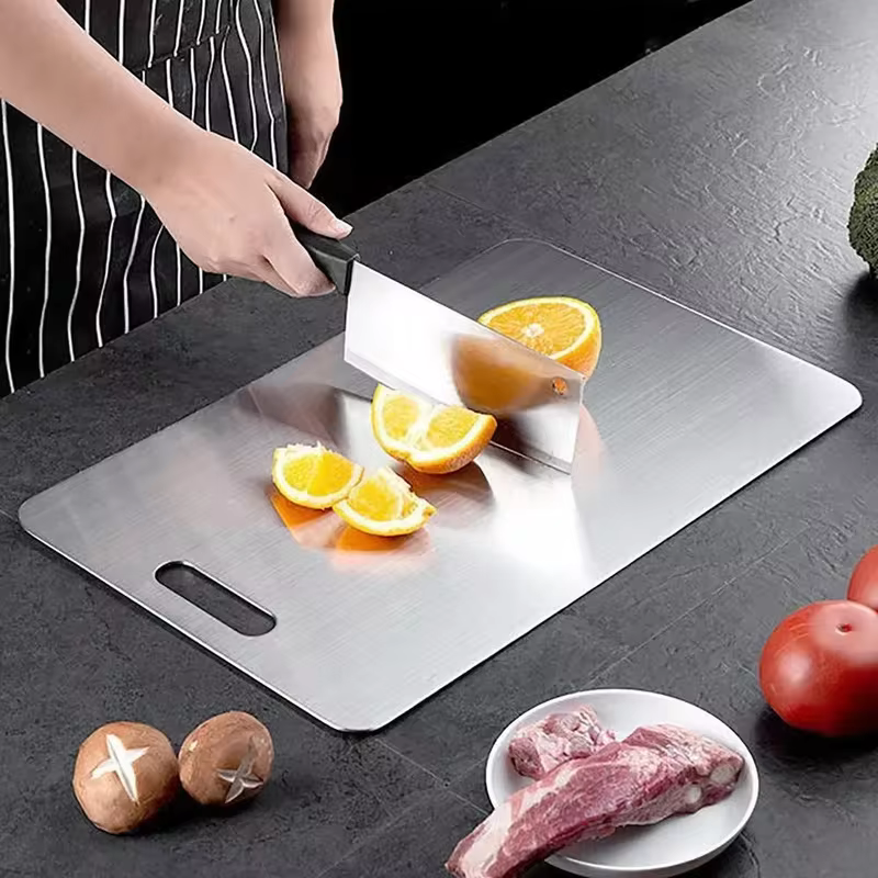 Tábua De Corte Profissional Aço Inox de Qualidade Multiuso, Fácil Limpeza, Carnes, Frutas E Legumes
