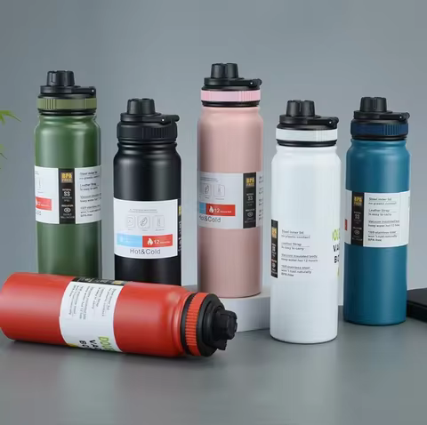 Garrafa Térmica Portátil de 800ML para Atividades ao Ar Livre com Filtro de Chá, Copo Térmico de Aço Inoxidável, Garrafa à Prova de Vazamentos para Esportes